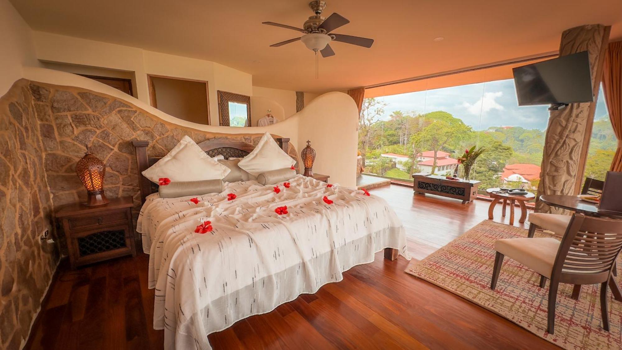 Issimo Suites (Adults Only) Manuel Antonio Luaran gambar