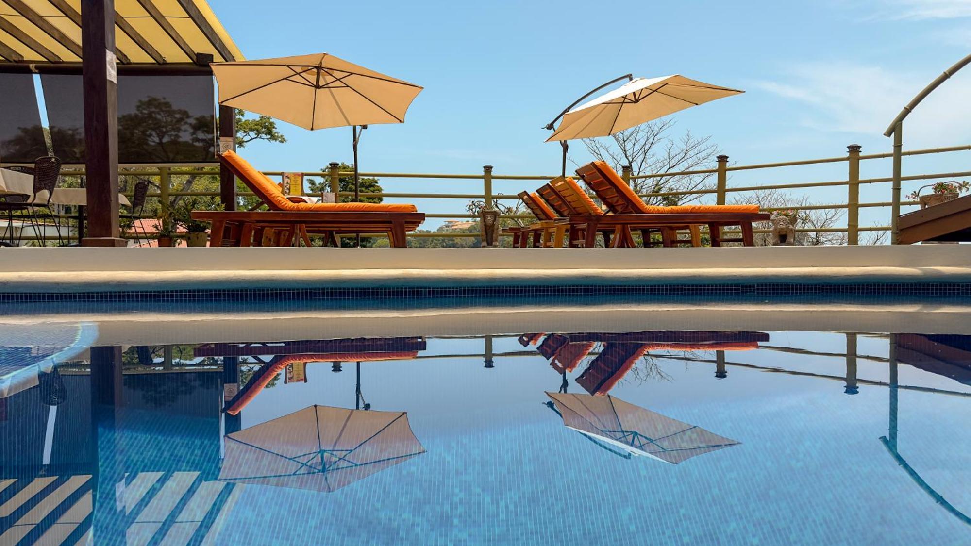 Issimo Suites (Adults Only) Manuel Antonio Luaran gambar