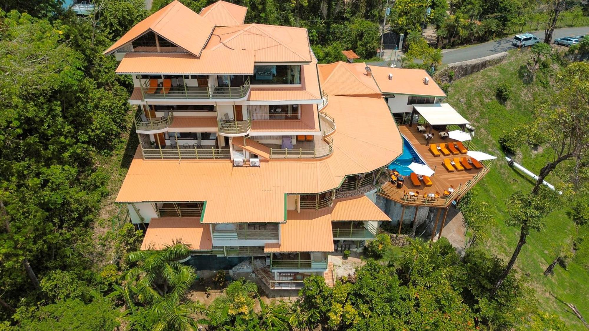 Issimo Suites (Adults Only) Manuel Antonio Luaran gambar